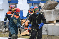 Глава МЧС России и губернатор Хабаровского края приняли участие в международных учениях спасательных служб России, Монголии и Китая в Хабаровске