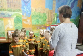 Юные кадеты на пожарно-технической выставке