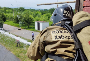 Соревнования газодымозащитников среди краевых подразделений прошли в Хабаровске