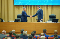 Перейти к новости Полпред Президента РФ в ДФО Юрий Трутнев представил врио губернатора Дмитрия Демешина
